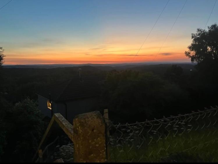 فيلا Number36, Hills Garden Access, Unique Retreat غْريت مالفيرن المظهر الخارجي الصورة